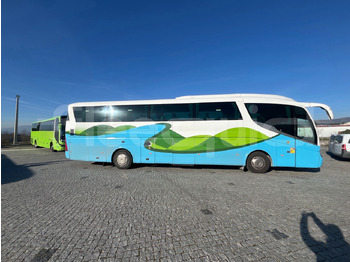 Turistik otobüs