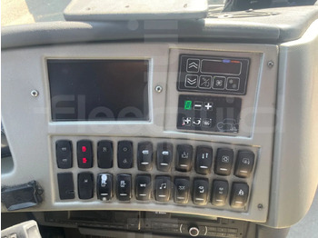 Turistik otobüs Volvo B12B: fotoğraf 3