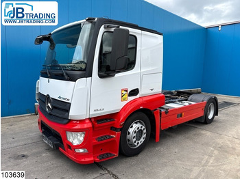 Çekici MERCEDES-BENZ Actros 1843