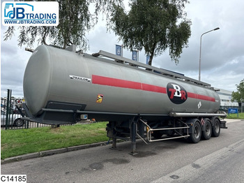 Tanker dorse TRAILOR