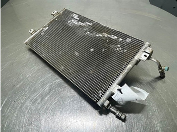 Çerçeve/ Şasi - İş makinaları Hyundai HL757-7A-A2W01133-Airco condenser/Klimakondensator: fotoğraf 2 Çerçeve/ Şasi - İş makinaları Hyundai HL757-7A-A2W01133-Airco condenser/Klimakondensator: fotoğraf 2