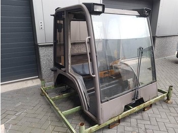 Kabin ve iç mekan MANITOU