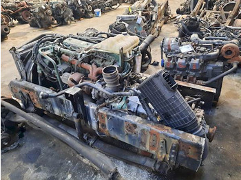 Motor - Kamyon Volvo D6B220: fotoğraf 3