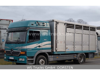 At taşıma aracı Mercedes-Benz Atego 1223  1 Stock Hohe Gitter  Viehtransporter: fotoğraf 2