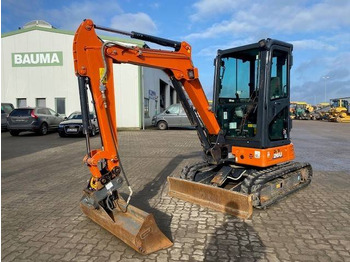 Mini ekskavatör HITACHI ZX26U-6