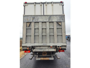Kapalı kasa kamyon Volvo FM 13: fotoğraf 5