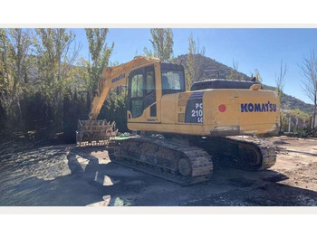 Paletli ekskavatör KOMATSU PC210