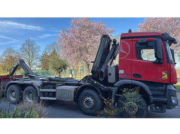 Kancalı yükleyici kamyon MERCEDES-BENZ Arocs 3243