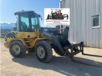 Tekerlekli yükleyici VOLVO L30