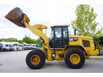 Tekerlekli yükleyici CATERPILLAR 926M
