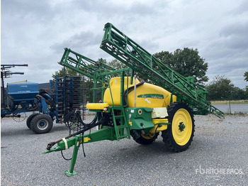 Çekilir pülverizatör JOHN DEERE 2000 Series