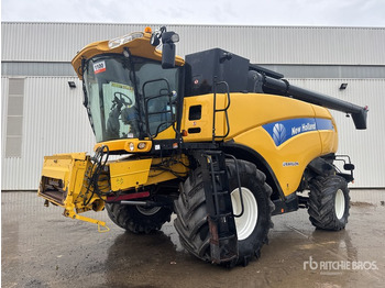Biçerdöver NEW HOLLAND CX series