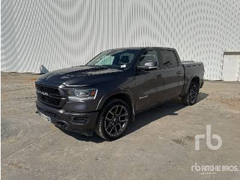 Pikap DODGE