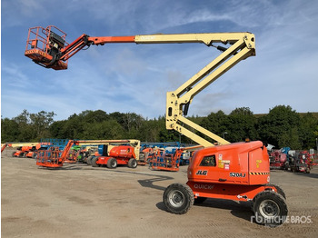 Eklemli platform JLG
