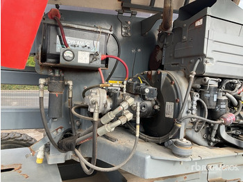 Eklemli platform 2016 Skyjack SJ51AJ 4WD Diesel Articulating Boom Lift: fotoğraf 5