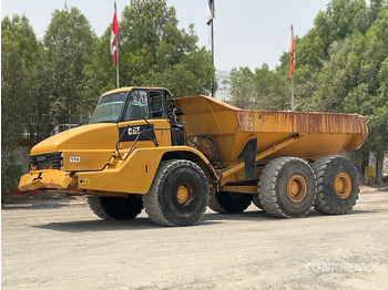 Belden kırma kaya kamyonu CATERPILLAR 740