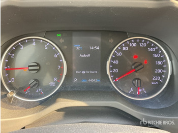 SUV 2019 Toyota RAV4 4WD SUV: fotoğraf 3