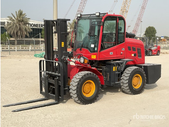 Arazi tipi forklift