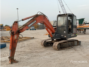 Mini ekskavatör DOOSAN DH55