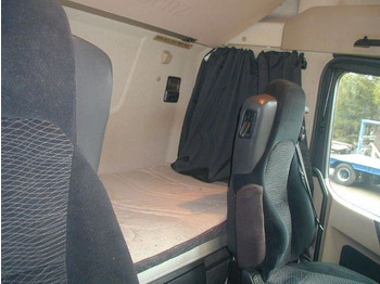 Çekici Mercedes-Benz 1843: fotoğraf 5