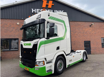 Çekici SCANIA R 450
