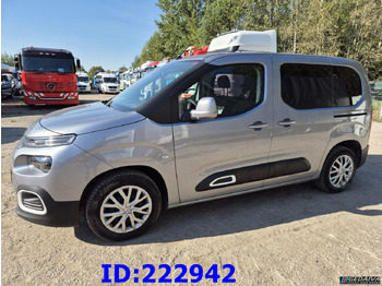 Binek araba CITROËN