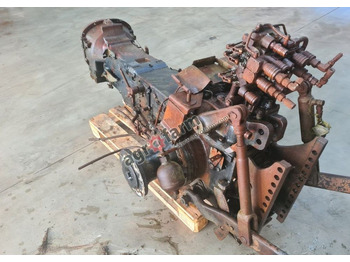 Vites kutusu NEW HOLLAND