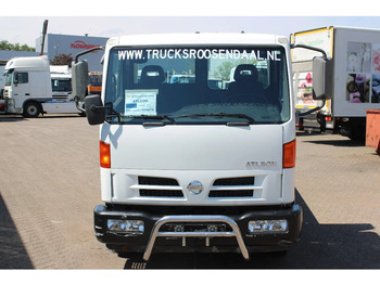 Araba taşıyıcı kamyon Nissan ATLEON 80.140 + MANUAL + EURO 3: fotoğraf 2