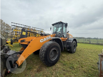 Tekerlekli yükleyici CASE