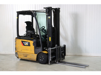 Elektrikli forklift CATERPILLAR EP16