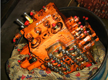 Hidrolik Valf HITACHI