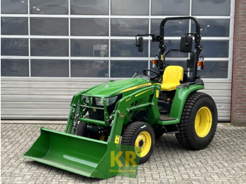 Yeni Küçük traktör 3038E met 300E voorlader John Deere: fotoğraf 1