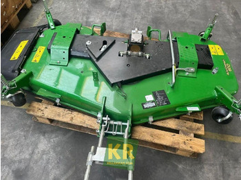 Çim biçme makinesi JOHN DEERE