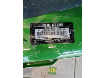 Çim biçme makinesi JOHN DEERE