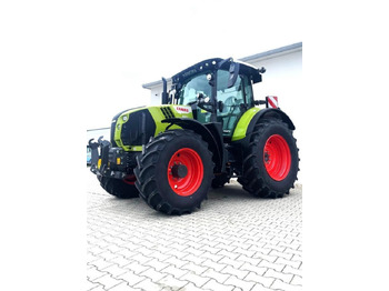 Traktör CLAAS Arion 550