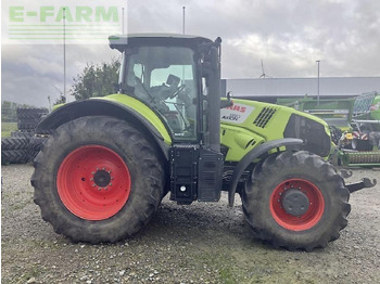Traktör CLAAS Axion 830