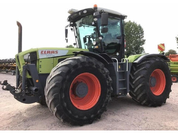 Traktör CLAAS Xerion 3800