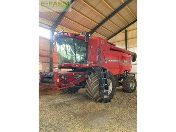 Biçerdöver CASE IH