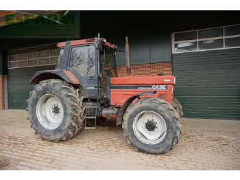 Traktör CASE IH 1255XL