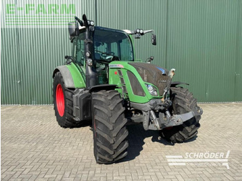 Traktör FENDT 516 Vario
