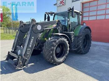 Traktör FENDT 718 Vario