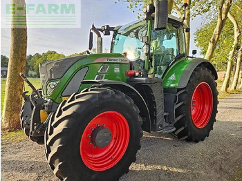 Traktör FENDT 718 Vario
