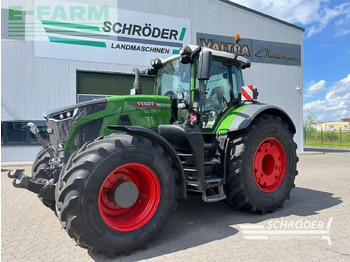 Traktör FENDT 942 Vario