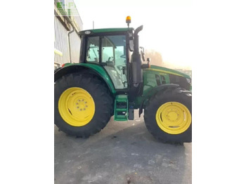 Traktör John Deere 6120m: fotoğraf 3