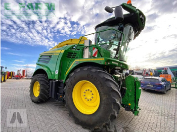 Silaj makinesi JOHN DEERE 8400