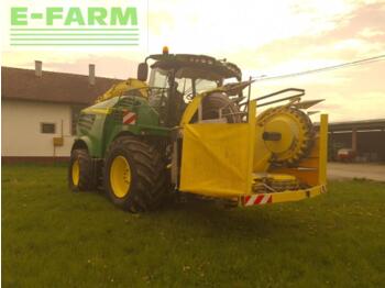Silaj makinesi JOHN DEERE 8600
