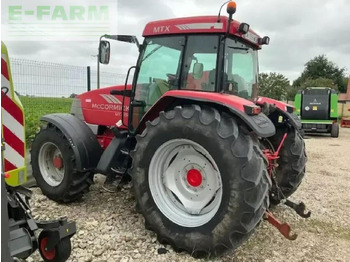Traktör McCORMICK