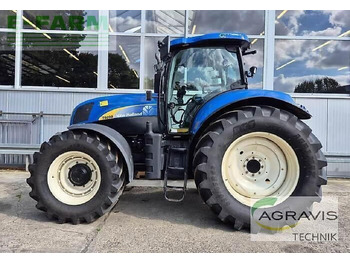 Traktör NEW HOLLAND T6000