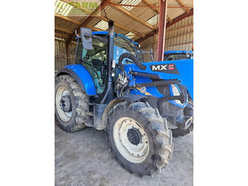 Traktör NEW HOLLAND T5