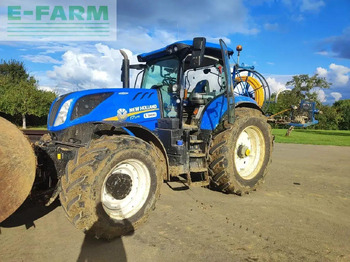 Traktör NEW HOLLAND T7.270